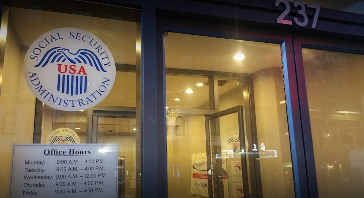 美国社会安全号查询，纽约办工卡地址在哪里？ - 纽约移民服务中心